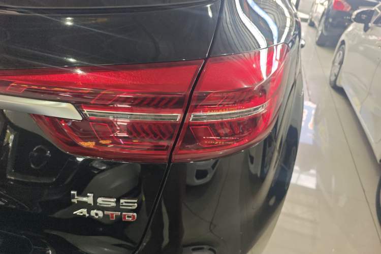 Used Hongqi HS5 2019 2.0T Smart Connect Flagship Edition
