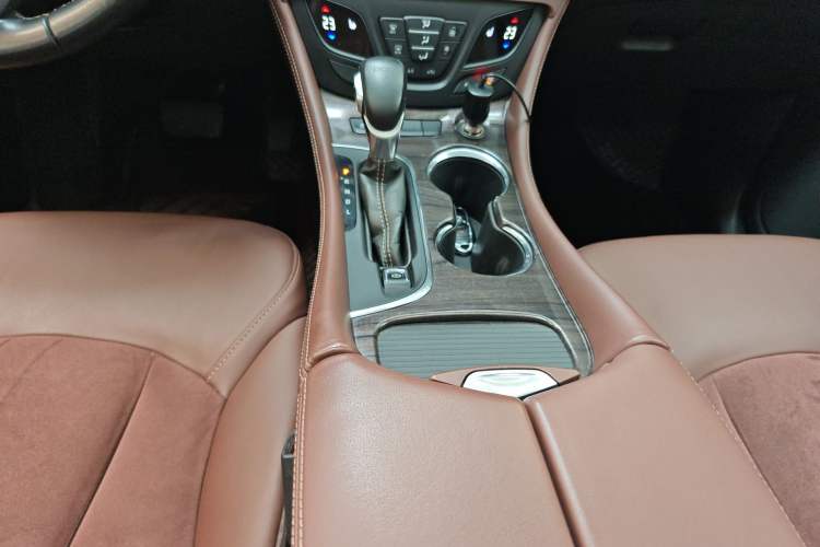 Used Buick Envision 2017 20T Two-Wheel Drive Elite Version