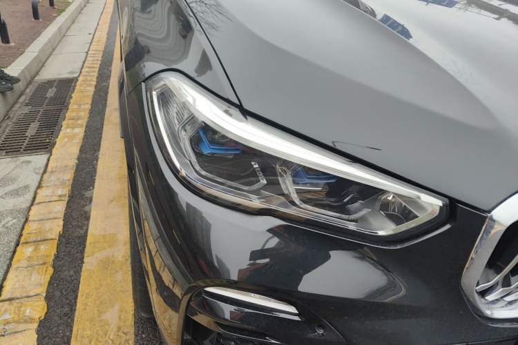 Used BMW X5 2021 xDrive40i Luxury Model with M Sport Package