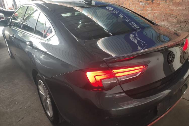 Used Buick Regal 2019 20T Elite Version China V Standard Rear Left 45 Deg