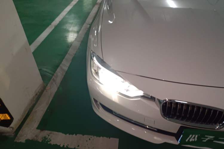 Used BMW 3 Series 2013 Facelift 320Li Fashion Design Package
