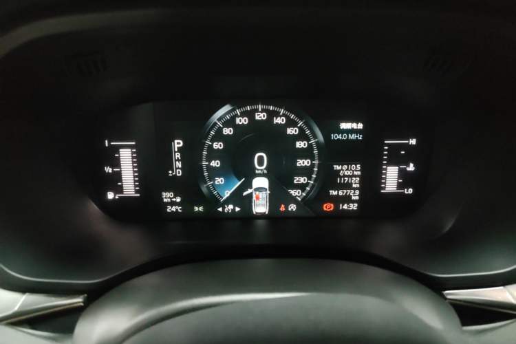 Used Volvo XC60 2019 T5 4x4 Smart Edition China VI Standard