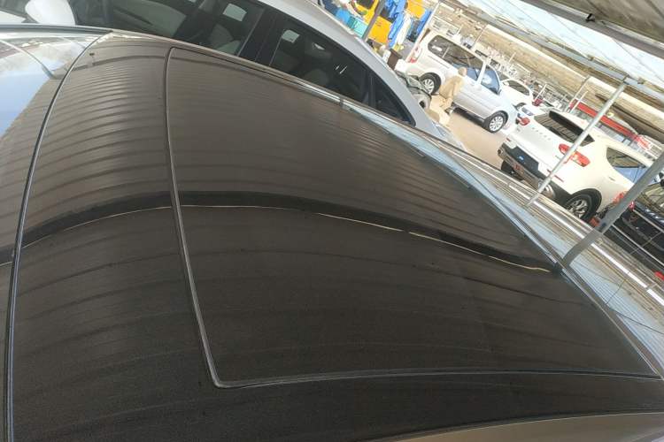 Used Volkswagen Golf 2015 1.4TSI Automatic Luxury Model Roof