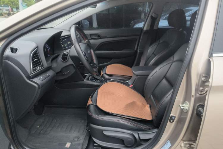 Used Hyundai Elantra (6th Generation / Lingdong) 2018 1.4T Dual-Clutch Xuan Dong · Dynamic Edition Left Front Seat