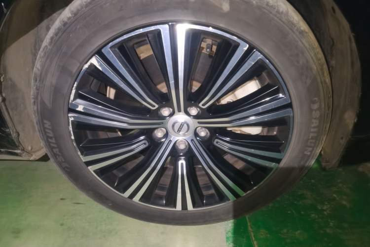 Used Volvo S90 New Energy 2021 T8 eDrive Hybrid Zhiyi Luxury Edition