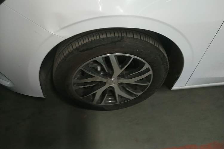 Used Geely Auto Emgrand 2025 4th Generation 1.5L CVT Starry Edition
