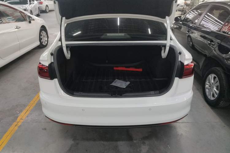 Used Volkswagen Bora 2019 Revised Version 1.5L Automatic Comfort Edition China VI Standard