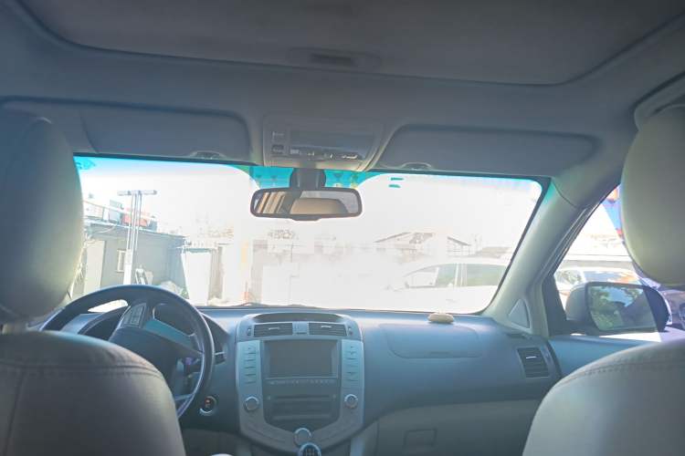 Used BYD S6 2012 2.0L Manual Luxury Version