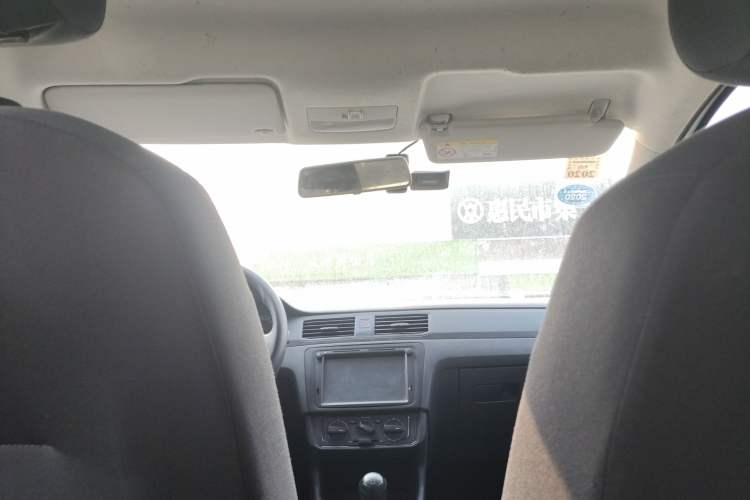 Used Volkswagen Santana 2016 1.6L Manual Fashion Edition
