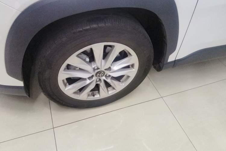 Used Toyota Corolla Cross 2023 2.0L Pioneer Edition

