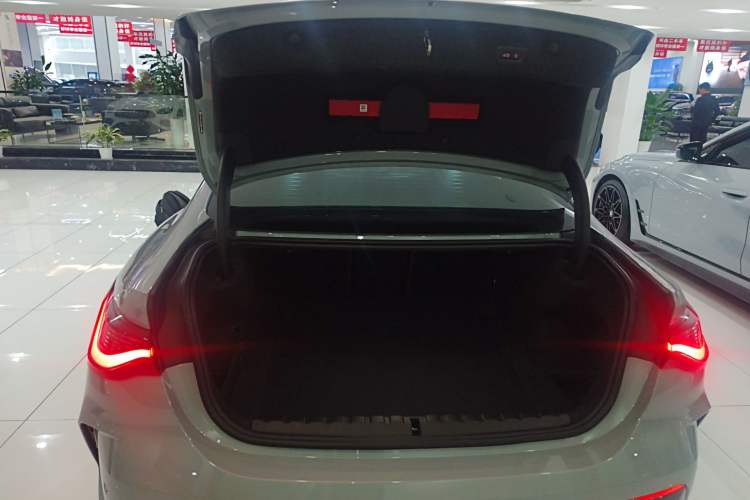 Used BMW 4 Series 2024 430i M Sport Night Edition