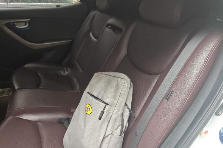 Used Hyundai Elantra (5th Generation / Langdong) 2015 1.6L Automatic Luxury Model
