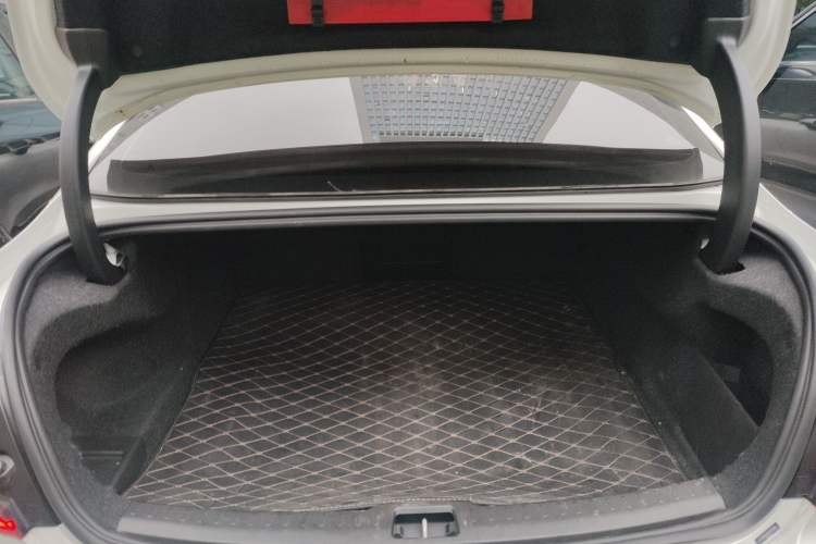 Used Volvo S60 2024 B4 Zhiyi Luxury Edition Trunk