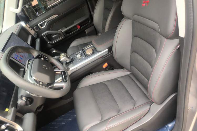 Used JETOUR Traveler 2023 2.0T All-Wheel-Drive CrossPRO Left Front Seat