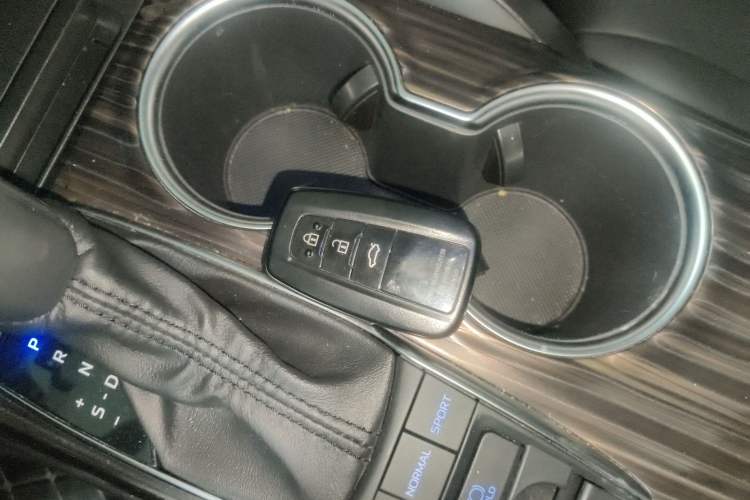 Used Toyota Camry 2019 2.5G Luxury Edition China V Standard
