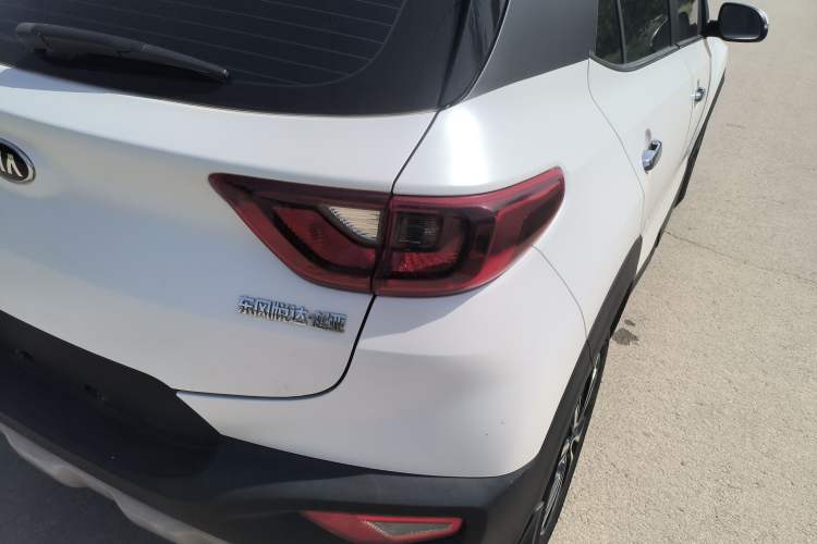 Used Kia kx1 Stonic 2021 1.4L CVT Fun Edition