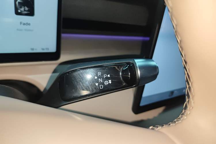 Used XPeng X9 2024 702 Ultra-Long Range Max