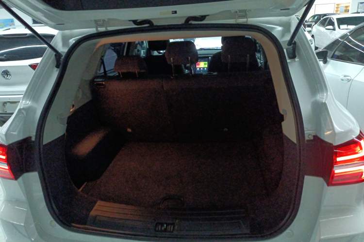 Used Roewe RX5 2020 20T Automatic 4G Connect Excellence Edition
