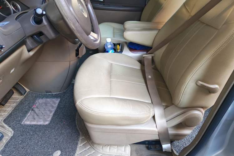 Used Buick GL8 2011 2.4L CT Comfort Edition
