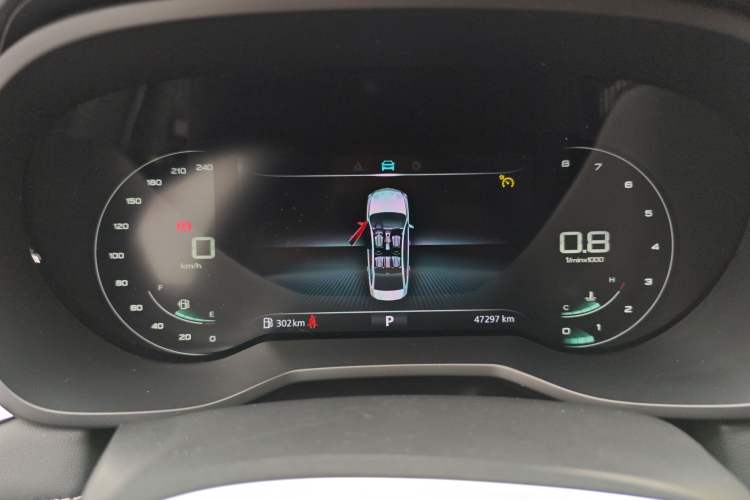 Used Roewe i5 2020 1.5L Automatic 4G Connect Luxury Flagship Edition
