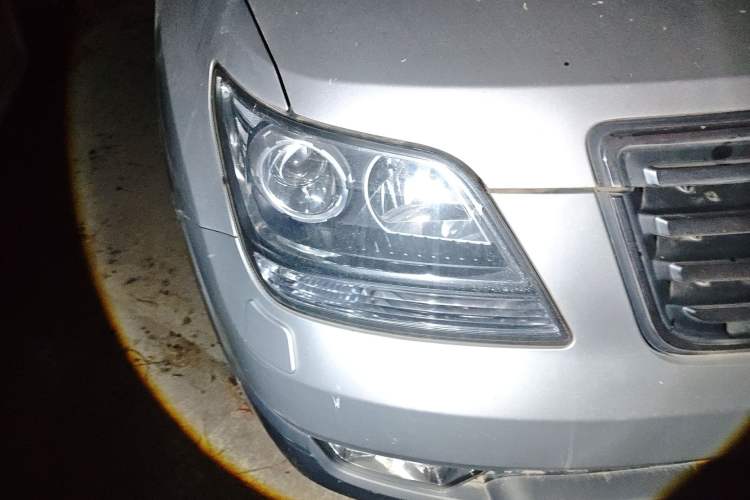 Used Kia Borrego 2008 3.8L Luxury Edition China IV Right Front Headlight