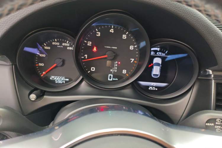 Used Porsche Macan 2017 Macan 2.0T Instrument Cluster