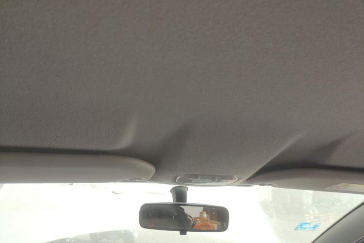 Used Peugeot 301 2014 1.6L Manual Comfort Edition Headliner