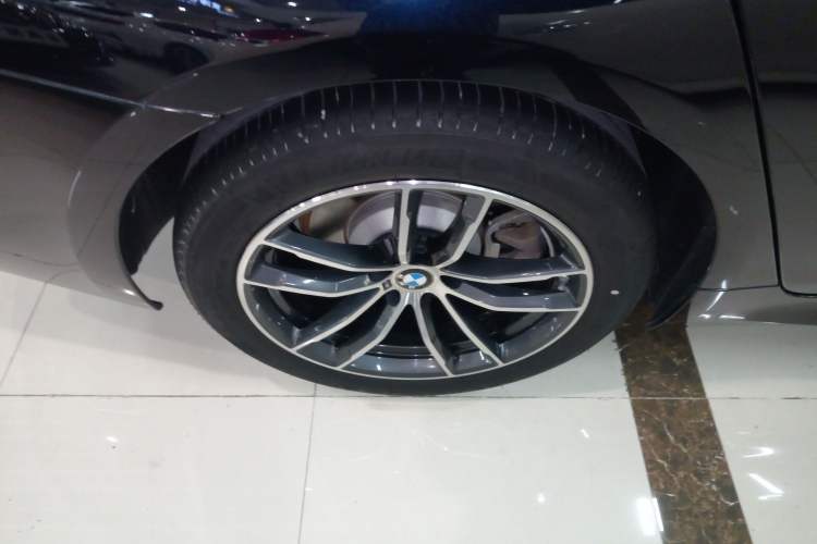 Used BMW 5 Series 2022 Restyled 525Li M Sport Package Right Rear Wheel Hub