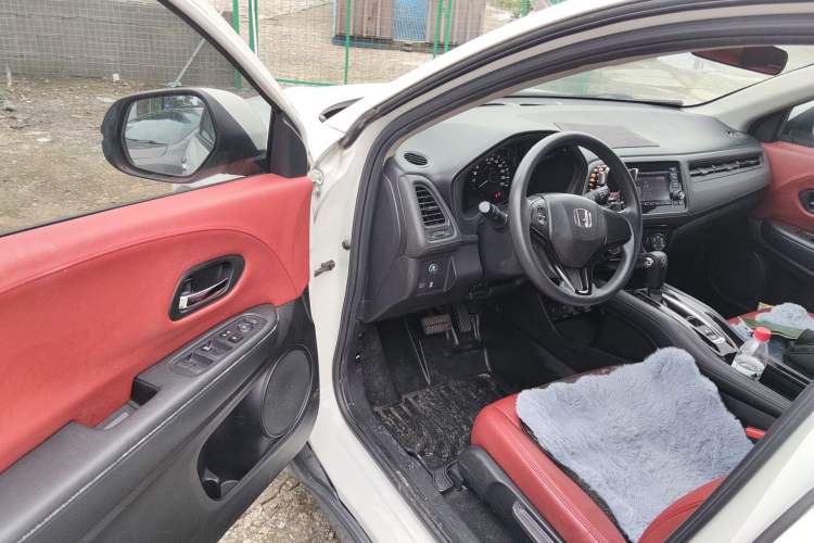 Used Honda Vezel 2017 1.5L CVT 2WD Comfort Model
