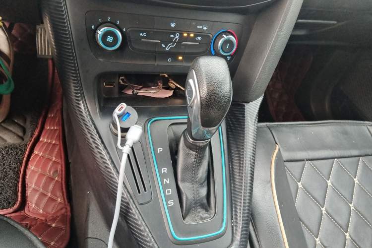 Used Ford Focus 2015 Hatchback 1.6L Automatic Comfort Model