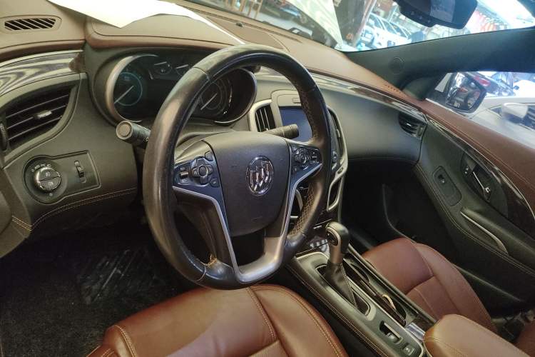 Used Buick LaCrosse 2013 2.4L SIDI Elite Comfort Version
