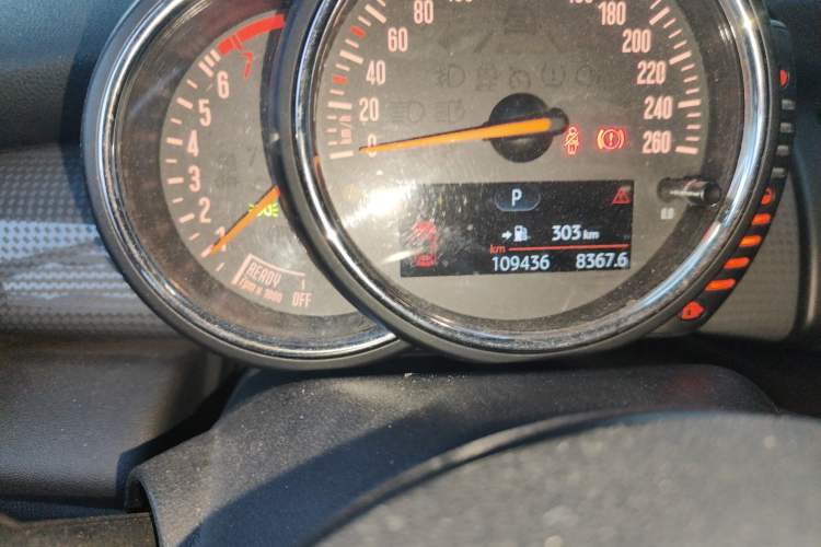 Used MINI 2014 1.5T COOPER Fun
