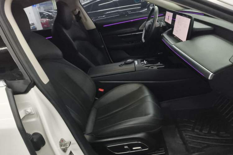 Used XPeng P7 2022 670N+ Right Front Seat