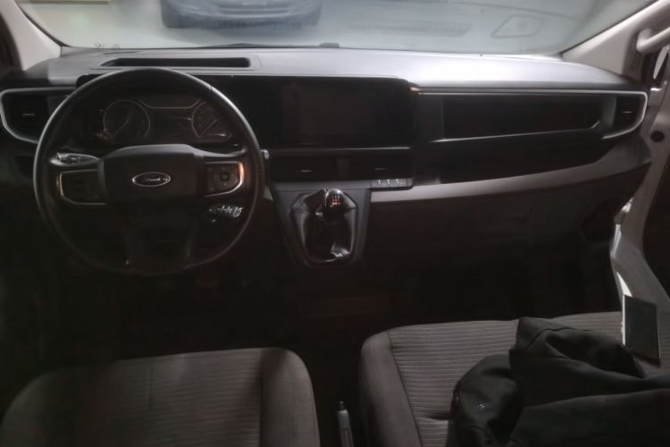 Used Ford Transit 2023 2.0T Diesel Automatic Multi-Function Commercial Vehicle Short Wheelbase Mid-Roof Design 5/6 Seats