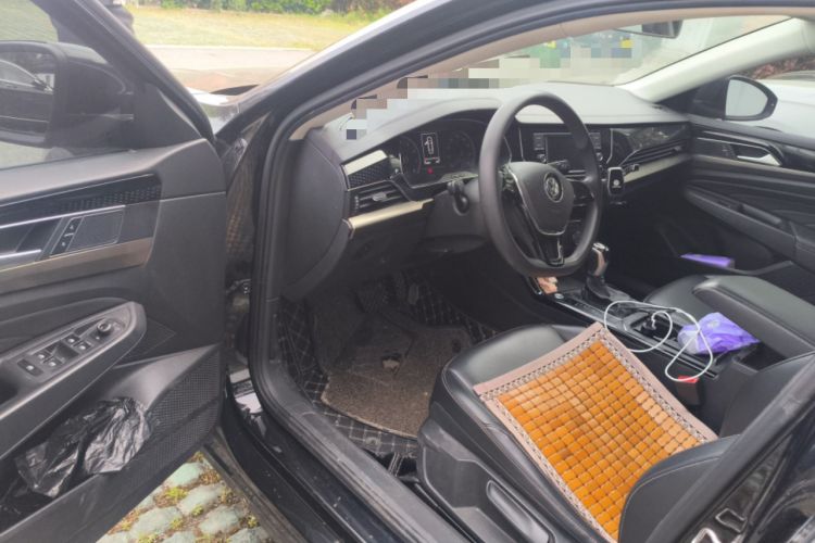 Used Volkswagen Passat 2019 280TSI Business Edition China VI