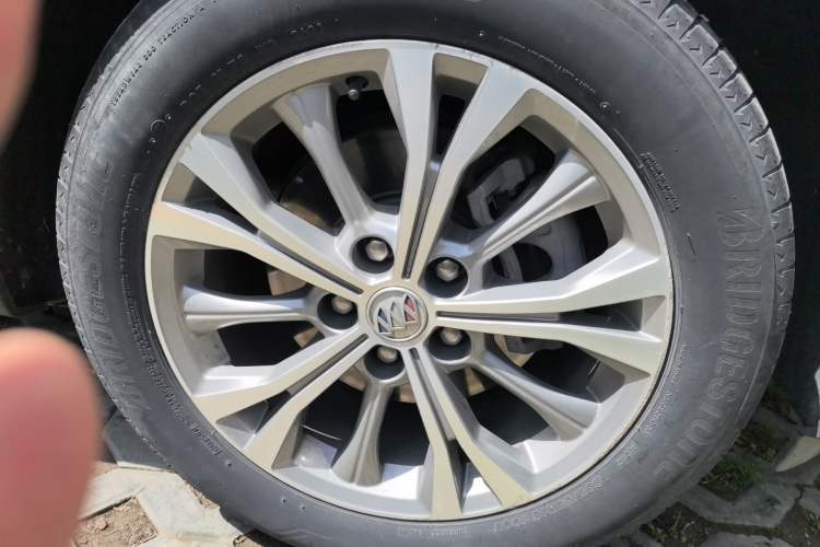 Used Buick Envision 2021 Encore Plus 652T Five-Seat Luxury Model