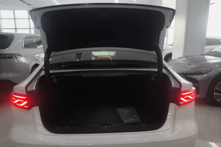 Used Chery Arrizo 8 PRO 2025 Pro 1.6T Comfort Version