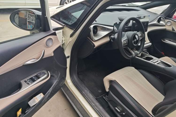 Used BYD Dolphin 2025 420km Free Edition
