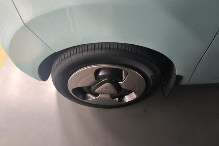 Used Geely Galaxy Panda 2023 Panda Mini 200km Dynamic Bear
