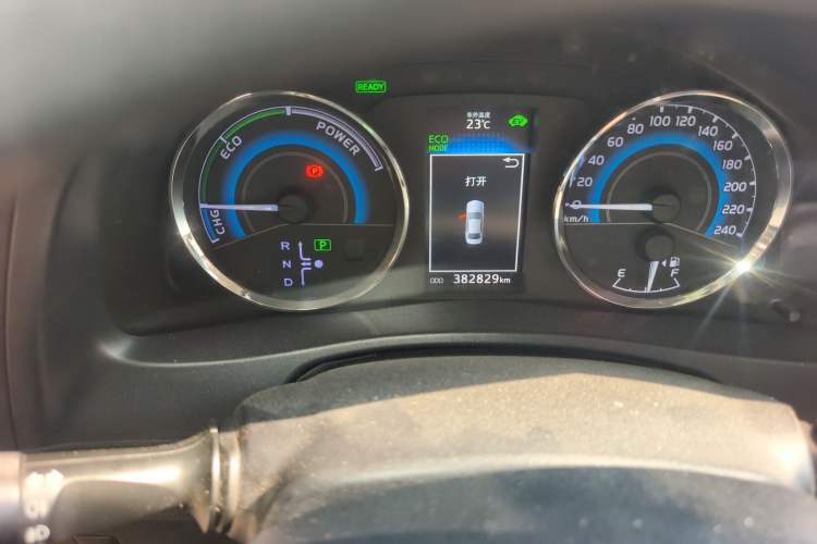 Used Toyota Levin 2017 Revised Dual-Engine 1.8H GS E-CVT Elite Sunroof Version China V Standard Odometer Close Up