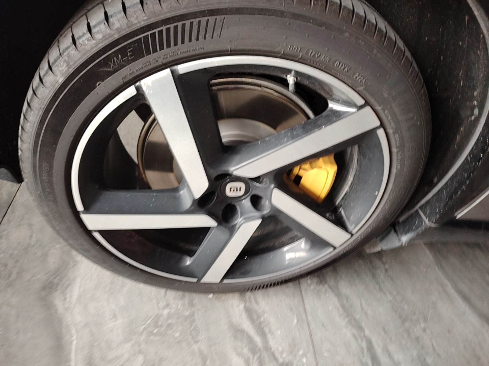 Xiaomi Auto YU7 2025 Ultra-Long Range Rear-Wheel Drive Version — снимка 11