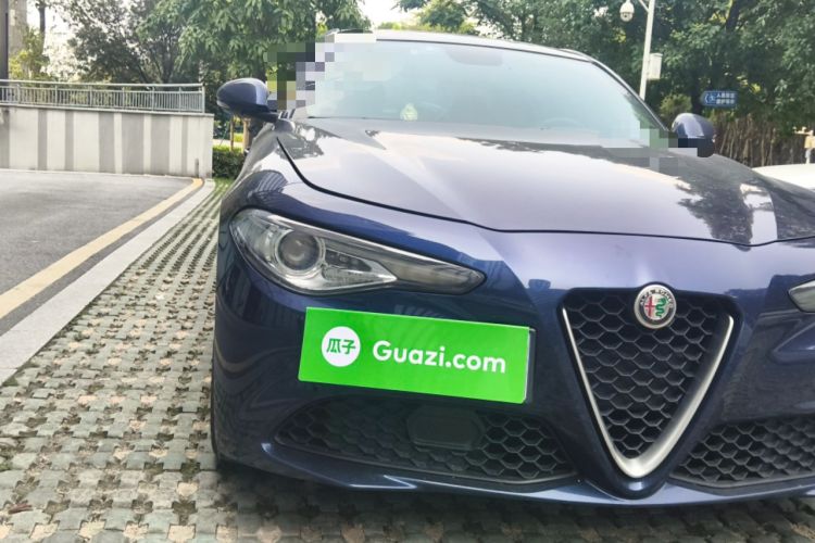 Used Alfa Romeo Giulia 2017 2.0T 280HP Luxury Edition Right Front Headlight