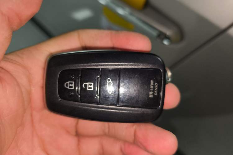 Used Toyota Wildlander 2023 Dual-Motor 2.5L E-CVT Four-Wheel Drive Prestige Edition