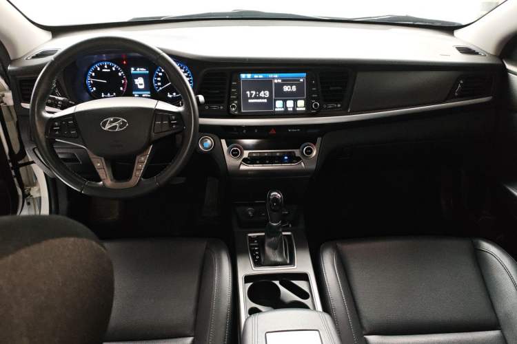 Used Hyundai Mistra 2017 1.8L Automatic Deluxe DLX Model China V Emission Standard
