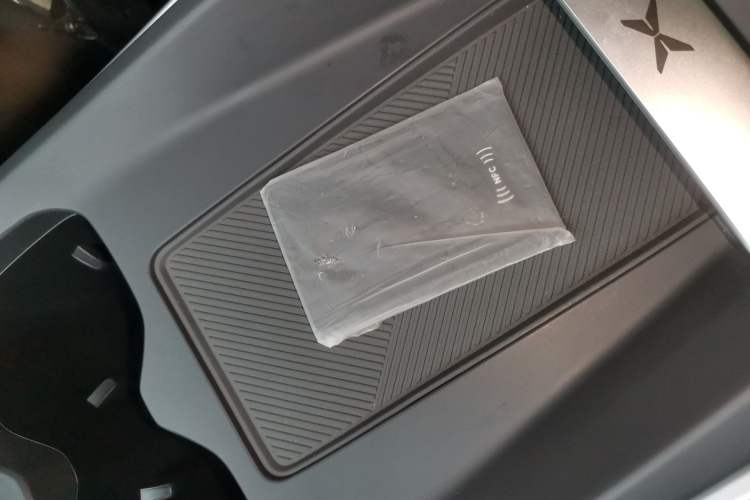 Used XPeng MONA M03 2025 600 with Ultra-Long Range Max Vehicle Key