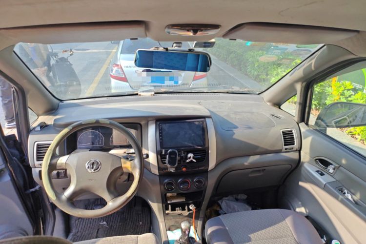 Used Dongfeng Shuaike 2011 1.6L Manual Luxury 7-Seater
