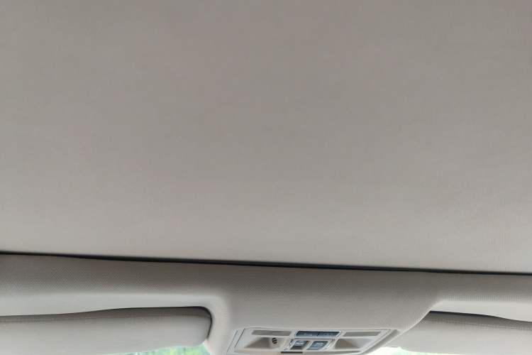 Used Jaguar XJ 2014 XJL 2.0T Two-Wheel-Drive Elegant Business Edition Headliner