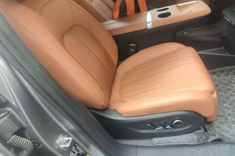 Used Qiyuan E07 2025 All-Electric 4x4 with 90 kWh Max Intelligent Driving Version
