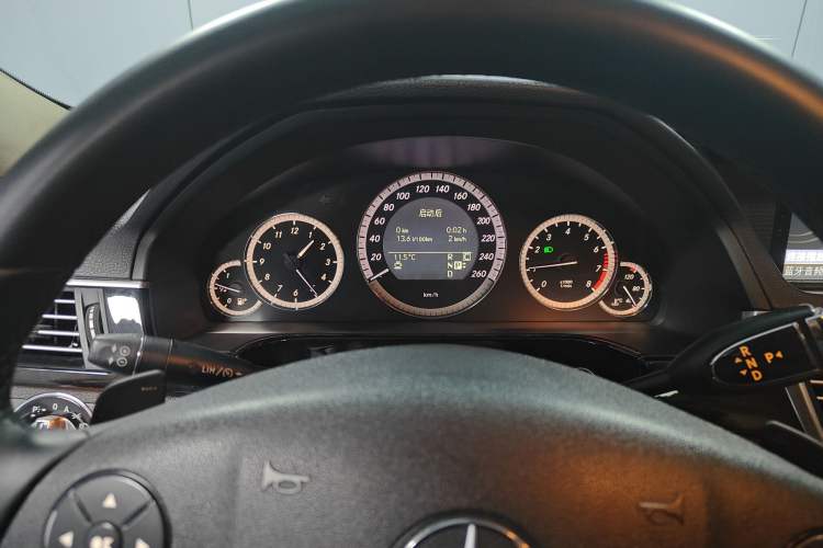 Used Mercedes-Benz E-Class 2009 E 300 Fashion Model
