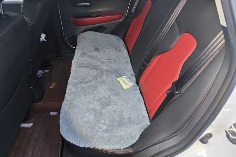 Used Haval H2s 2018 Red-Label 1.5T Manual Comfort Model
